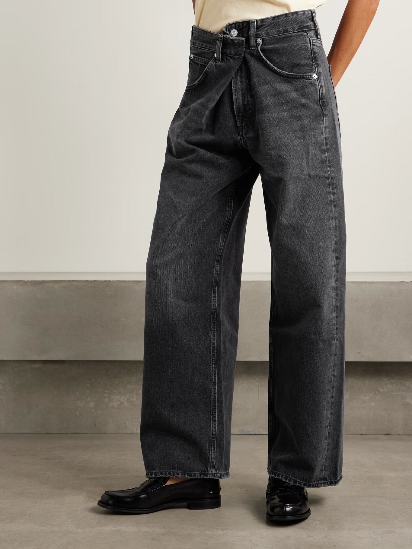 AGOLDE “VANA” DRAPED JEANS IN ICON